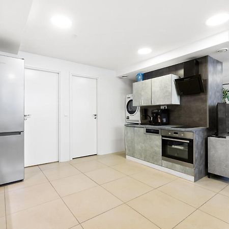 Sirena Apartment - Self Check-In And Free Parking تالين المظهر الخارجي الصورة