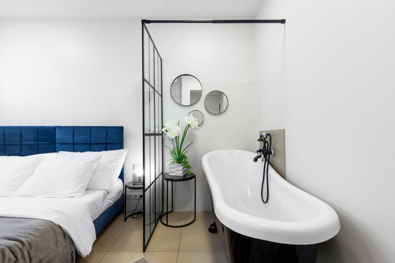 Sirena Apartment - Self Check-In And Free Parking تالين المظهر الخارجي الصورة